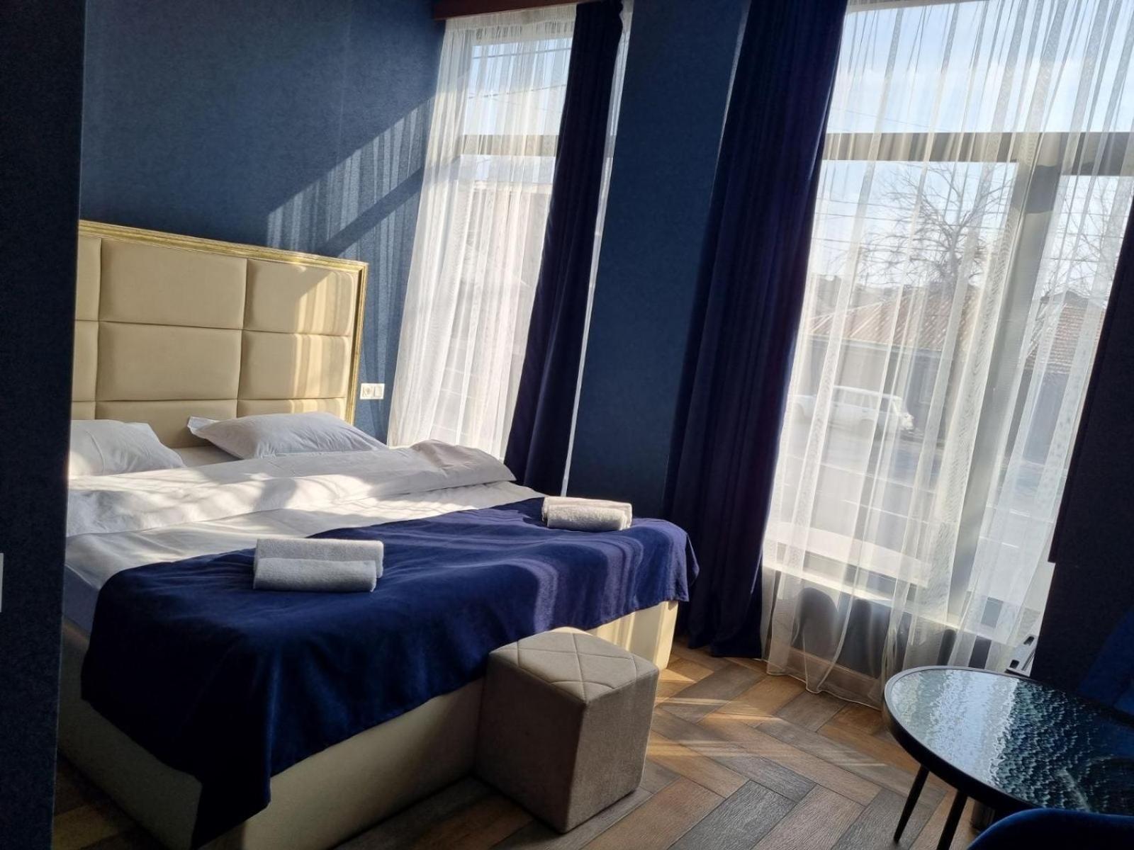 Days Hotel 예레반 외부 사진