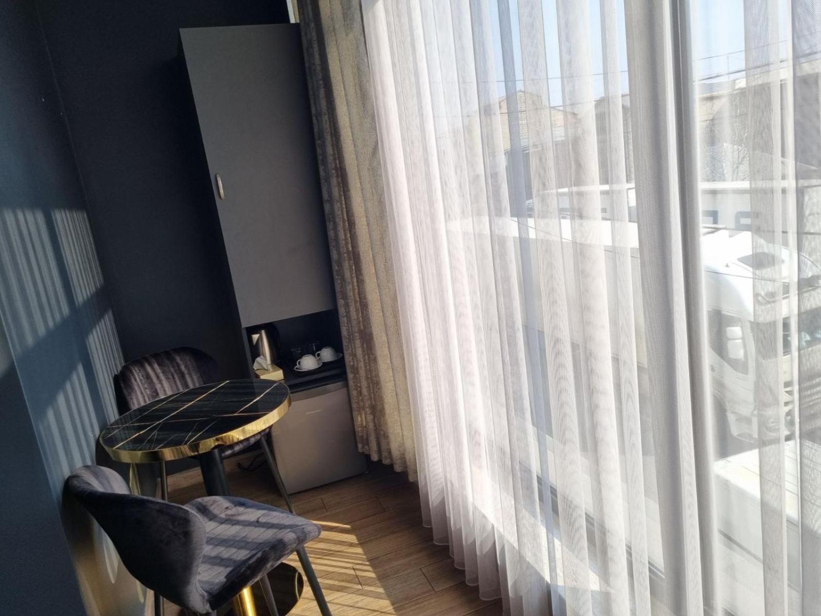 Days Hotel 예레반 외부 사진